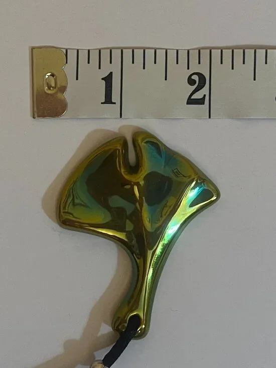 Zsolnay Hungary Eosin Ginkgo Leaf Pendant Necklace - Iridescent Green Gold - Picture 10 of 12